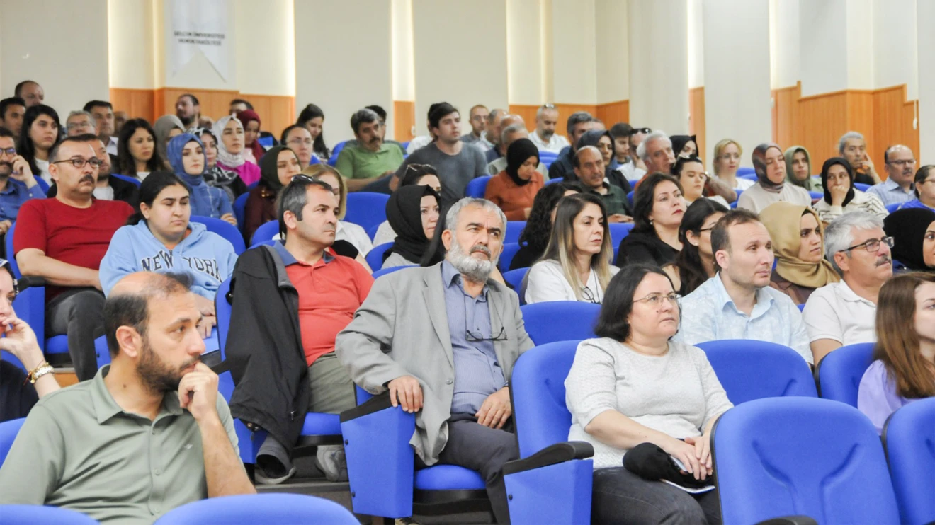 Selçuk Üniversitesinde “Adil ve Eşit Davranma İlkesi” anlatıldı